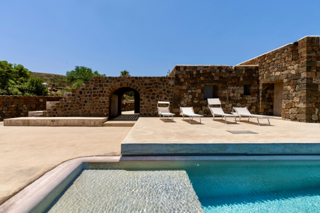 Houses for rent in Pantelleria - Dammuso Nama