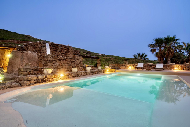 Houses for rent in Pantelleria - Dammuso Zaffiro (Tenuta Stone)